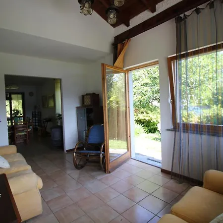 House With Lake View And Giardino Vila Miasino